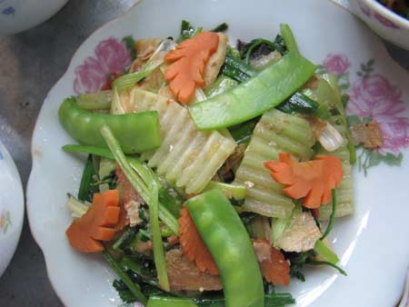 Cầu kỳ &quot;Đệ nhất cỗ chay Hà Thành&quot; chùa Phụng Thánh