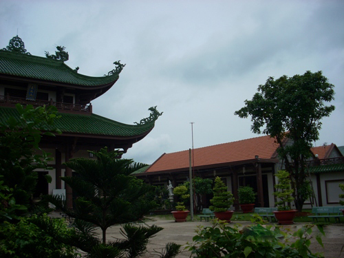 Khóa tu chánh niệm lần thứ 42 tại chùa Liên Trì