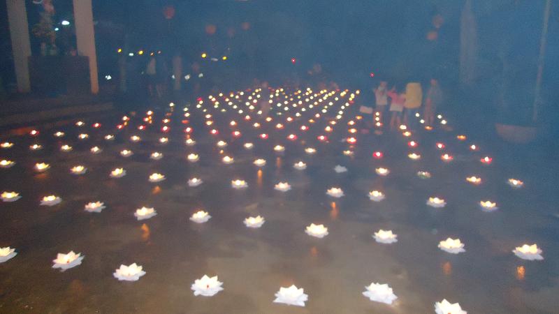 Đăk Nông: Lễ hội hoa đăng vía Đức Quán Thế Âm tại chùa Phước Điền