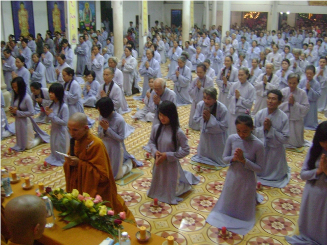 Đồng Nai: Lễ Hội Hoa Đăng Chùa Tịnh Nghiêm