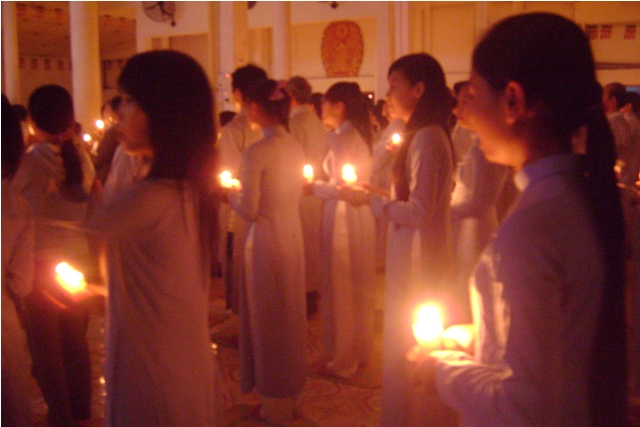 Đồng Nai: Lễ Hội Hoa Đăng Chùa Tịnh Nghiêm