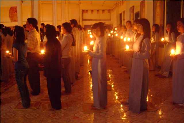 Đồng Nai: Lễ Hội Hoa Đăng Chùa Tịnh Nghiêm