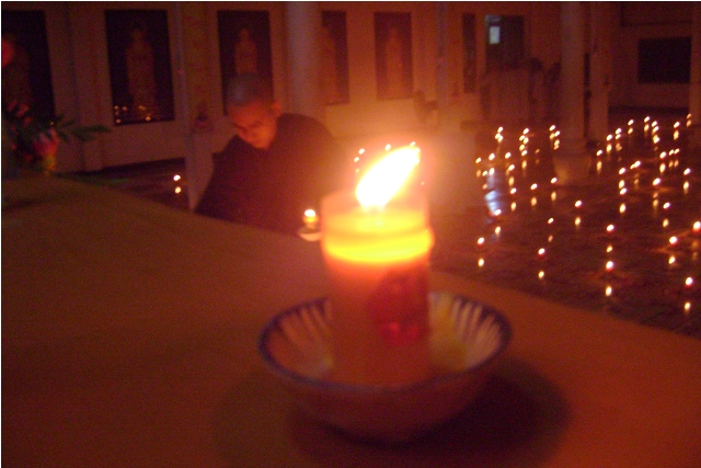 Đồng Nai: Lễ Hội Hoa Đăng Chùa Tịnh Nghiêm