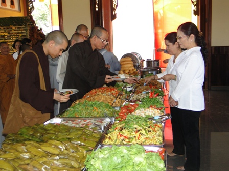 Đăk Lăk: Lễ Hội Ẩm Thực Chay Tại Chùa Liên Trì
