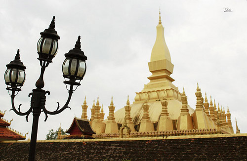 Sắc vàng tuyệt đẹp ở Pha That Luang