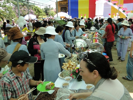Đăk Lăk: Lễ Hội Ẩm Thực Chay Tại Chùa Liên Trì