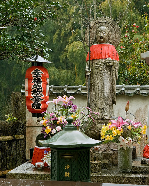 Bí ẩn đằng sau vườn tượng đá kỳ quái ở Nhật Bản