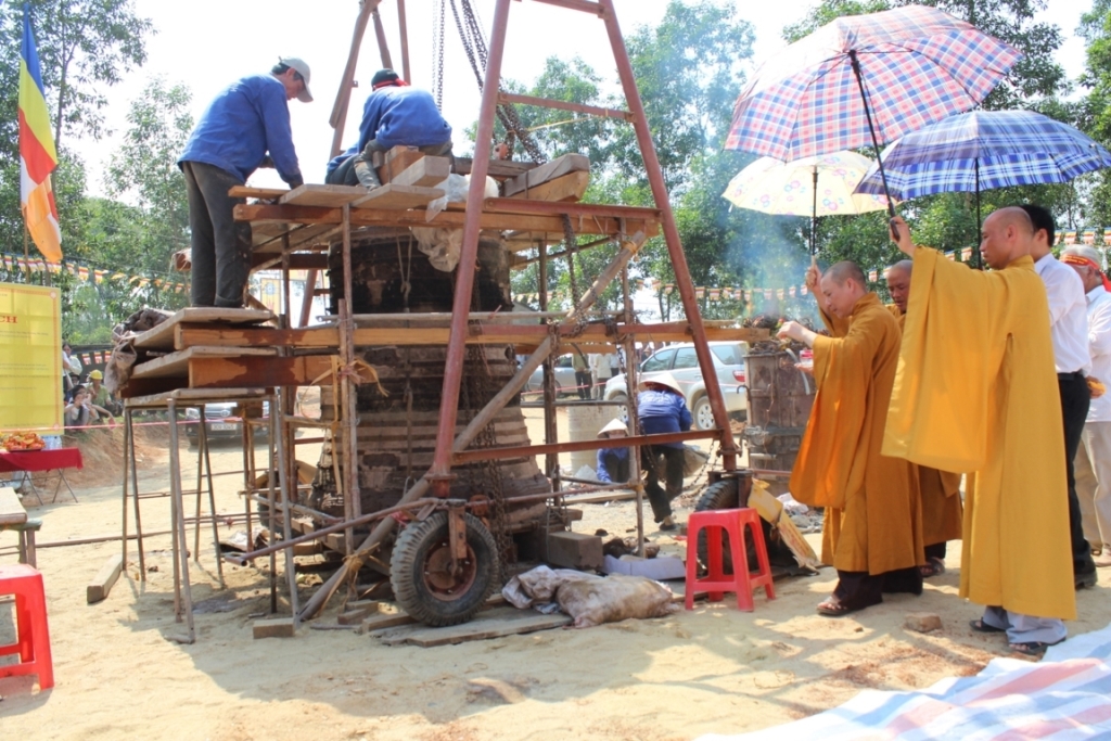 Hà Tĩnh: Lễ đúc Đại Hồng Chung chùa Đá