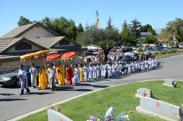 Chùa Thiên Trúc (Hoa Kỳ) tổ chức Đại lễ Chẩn tế tại nghĩa trang San Jose