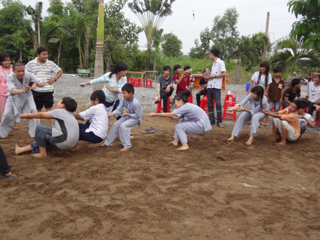 Long An: Chùm ảnh sinh hoạt ngày thứ ba tại khóa tu mùa hè “Rèn luyện tài đức – Vững bước vào đời”