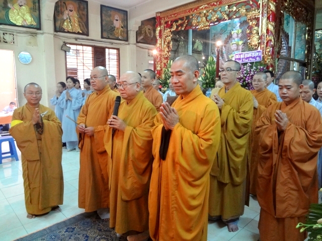 Chùm ảnh các phái đoàn phúng viếng tang lễ cố Sa Di Ni Thích Nữ Chơn Huyền, thân mẫu TT. Thích Nhật Từ