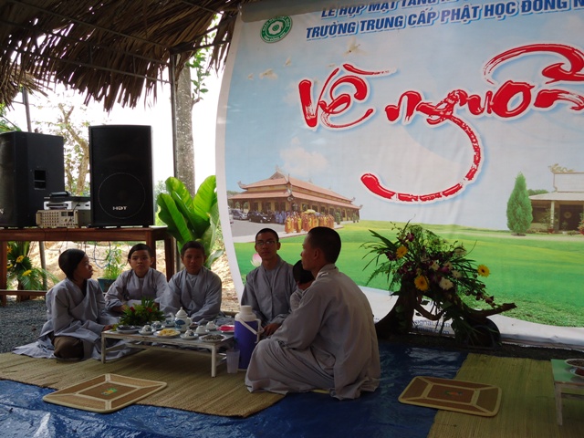 Nét đẹp của lễ họp mặt