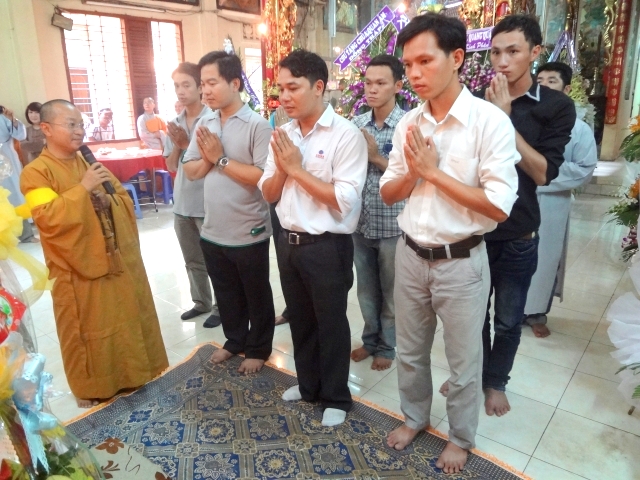 Chùm ảnh các phái đoàn phúng viếng tang lễ cố Sa Di Ni Thích Nữ Chơn Huyền, thân mẫu TT. Thích Nhật Từ