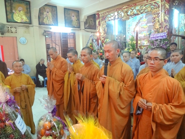 Chùm ảnh các phái đoàn phúng viếng tang lễ cố Sa Di Ni Thích Nữ Chơn Huyền, thân mẫu TT. Thích Nhật Từ
