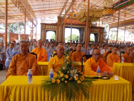 Phật Giáo Đak Lak Long Trọng Khai Mạc Tuần Lễ Phật Đản PL 2556