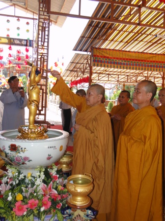 Phật Giáo Đak Lak Long Trọng Khai Mạc Tuần Lễ Phật Đản PL 2556