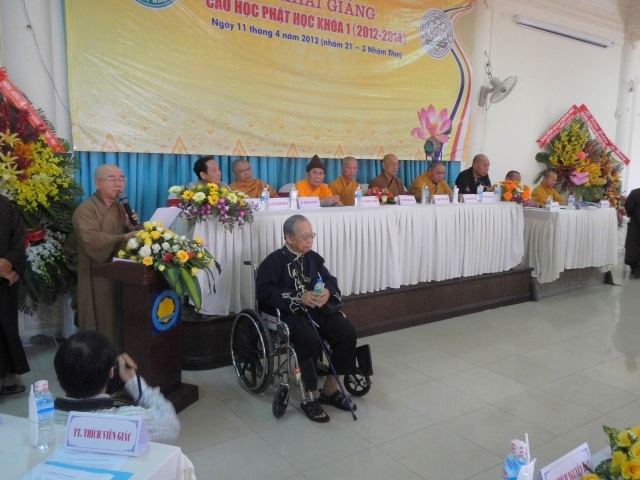 TP.HCM: Lễ khai giảng khóa cao học Phật học khóa I  (2012 – 2014) ở Học viện Phật giáo Việt Nam tại TP.HCM