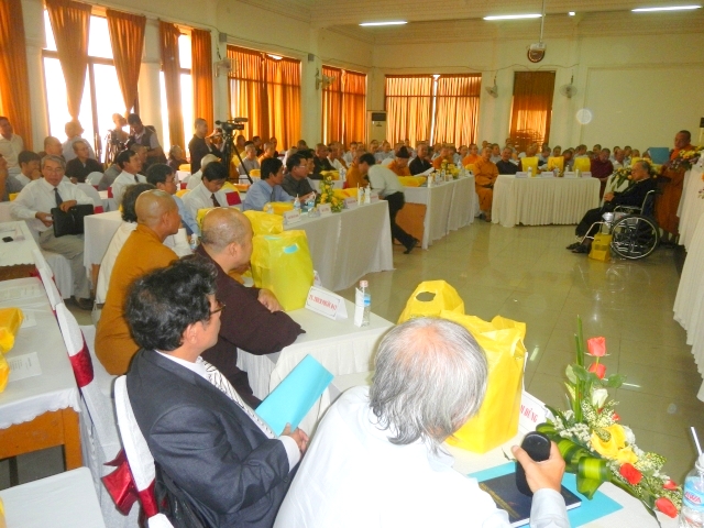 TP.HCM: Lễ khai giảng khóa cao học Phật học khóa I  (2012 – 2014) ở Học viện Phật giáo Việt Nam tại TP.HCM