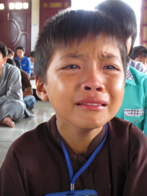 Khánh Ninh: Pháp thoại cảm động: “Quà tặng cuộc sống”