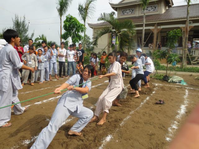 Long An: Chùm ảnh sinh hoạt ngày thứ ba tại khóa tu mùa hè “Rèn luyện tài đức – Vững bước vào đời”