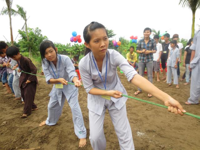 Long An: Chùm ảnh sinh hoạt ngày thứ ba tại khóa tu mùa hè “Rèn luyện tài đức – Vững bước vào đời”