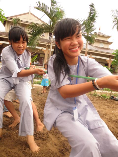 Long An: Chùm ảnh sinh hoạt ngày thứ ba tại khóa tu mùa hè “Rèn luyện tài đức – Vững bước vào đời”