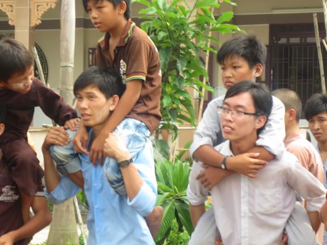 Long An: Chùm ảnh sinh hoạt ngày thứ ba tại khóa tu mùa hè “Rèn luyện tài đức – Vững bước vào đời”