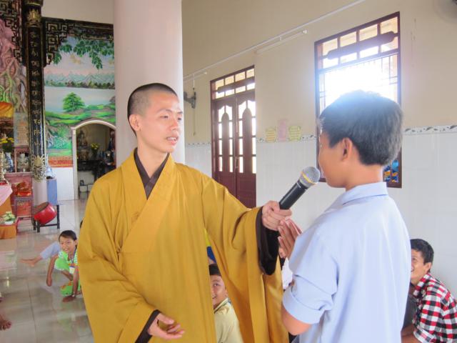 Khánh Ninh: Pháp thoại cảm động: “Quà tặng cuộc sống”
