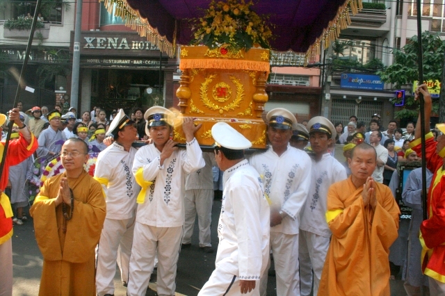 TP.HCM: Chùa Giác Ngộ di quan nhục thân cố Sa Di Ni Thích Nữ Chơn Huyền về nơi an nghĩ cuối cùng