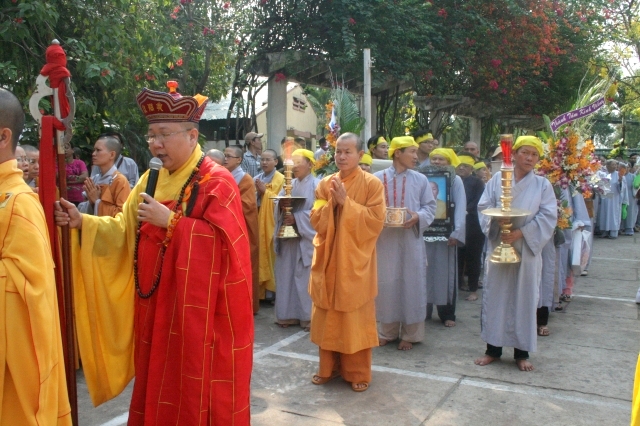 TP.HCM: Chùa Giác Ngộ di quan nhục thân cố Sa Di Ni Thích Nữ Chơn Huyền về nơi an nghĩ cuối cùng