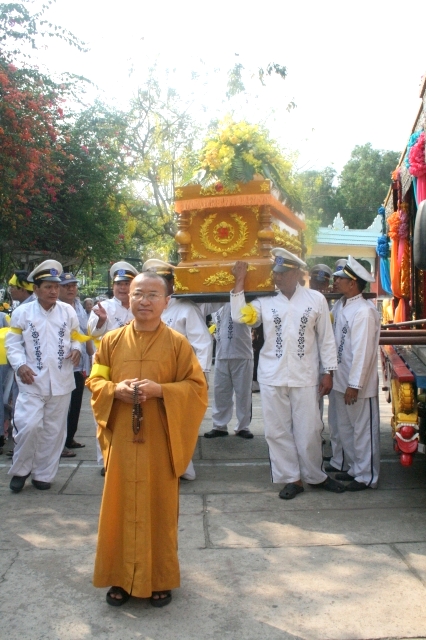 TP.HCM: Chùa Giác Ngộ di quan nhục thân cố Sa Di Ni Thích Nữ Chơn Huyền về nơi an nghĩ cuối cùng