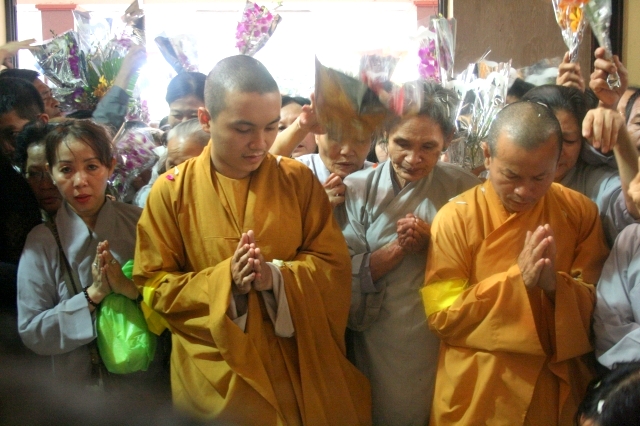 TP.HCM: Chùa Giác Ngộ di quan nhục thân cố Sa Di Ni Thích Nữ Chơn Huyền về nơi an nghĩ cuối cùng