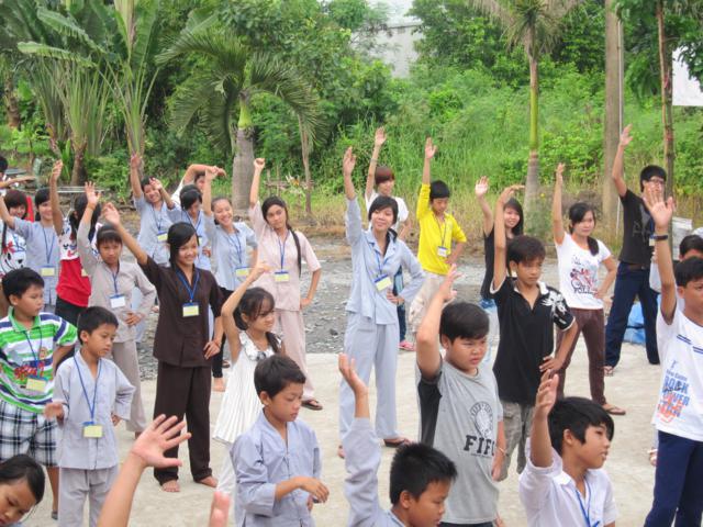Long An: Chùm ảnh sinh hoạt ngày thứ ba tại khóa tu mùa hè “Rèn luyện tài đức – Vững bước vào đời”