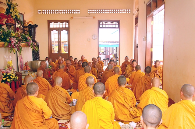 Lễ Đặt Đá Xây Dựng Chánh Điện và Cổng Tam Quang Tịnh Xá Ngọc Chơn Thị Xã Buôn Hồ-Tỉnh Đăk-Lăc