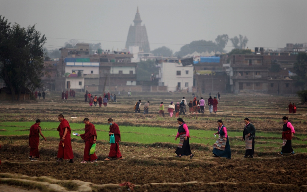 Lễ hội Kalachakra – nghe giảng đạo và thiền định