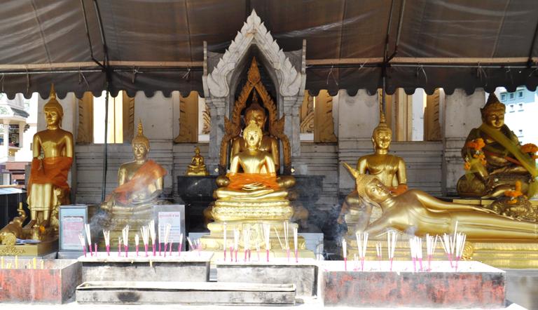 Chiêm bái tượng Phật vàng lớn nhất thế giới
