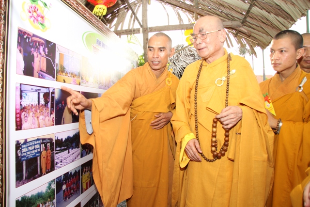 Nét đẹp của lễ họp mặt