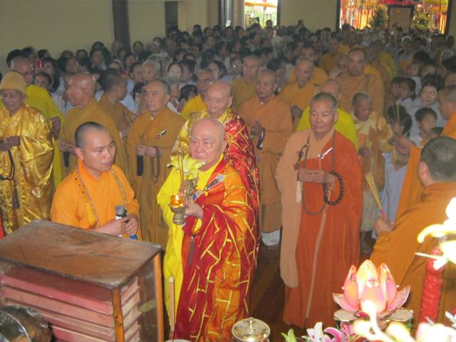 Đại lễ Khánh thành và an vị tượng Phật A Di Đà lộ thiên