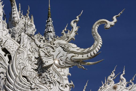Đền Wat Rong Khun – Kiệt tác kiến trúc Thái Lan đương đại