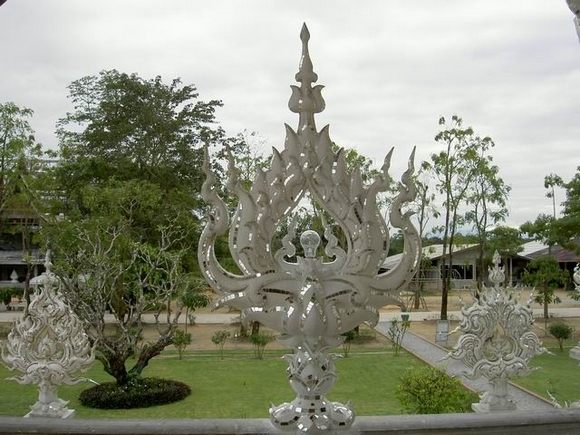 Đền Wat Rong Khun – Kiệt tác kiến trúc Thái Lan đương đại