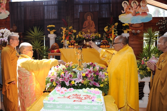Đại lễ Phật Đản tại tu viện Kim Sơn - Ngôi tòng lâm danh tiếng tại Hoa Kỳ