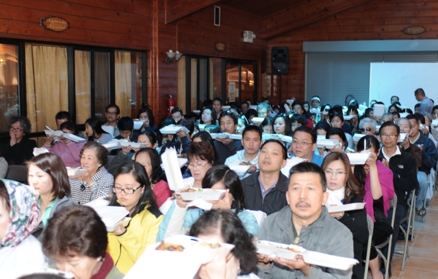 Đại lễ Phật Đản tại tu viện Kim Sơn - Ngôi tòng lâm danh tiếng tại Hoa Kỳ