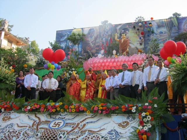 Khánh Hòa: Tổ chức trọng thể Đại lễ Phật đản PL.2556