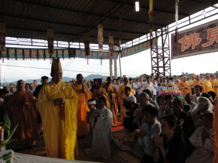 Phật Giáo Đak Lak Làm Lễ Khai Kinh Triệu Hồn Tại Cầu Sêrrepok