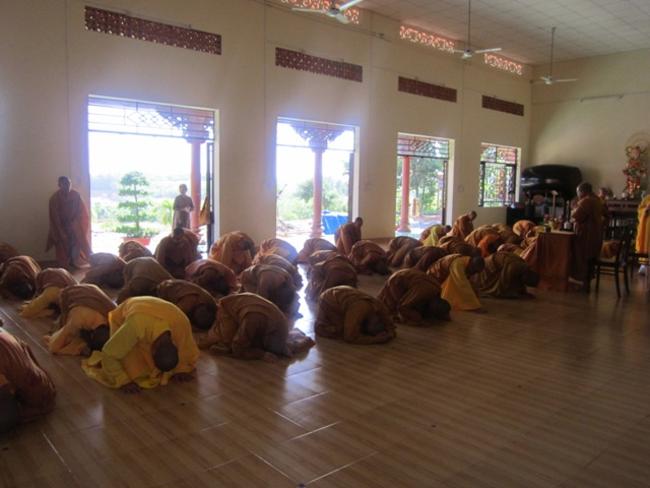HT. Thích Giác Toàn viếng thăm trường hạ trường TCPH Đồng Nai