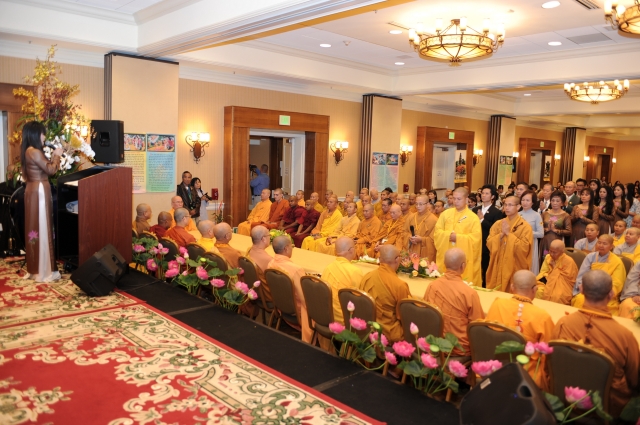 Khai mạc khóa tu học Phật Pháp Bắc Mỹ lần thứ hai tại Santa Clara, California