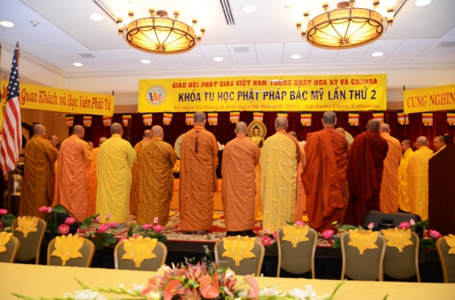Khai mạc khóa tu học Phật Pháp Bắc Mỹ lần thứ hai tại Santa Clara, California