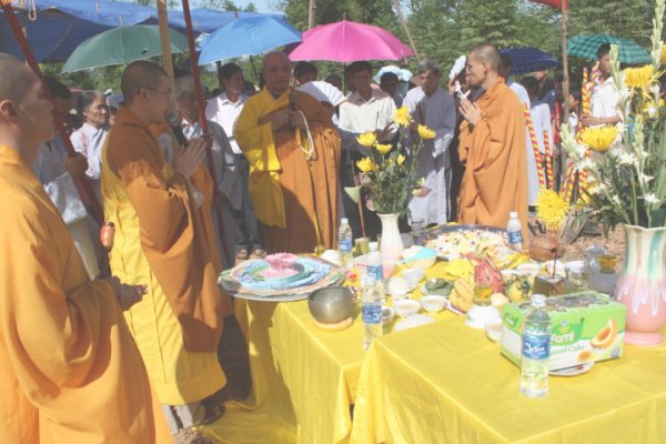 Côn Sơn Tự ngày Phật “trở về”