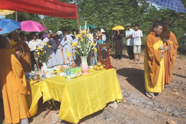 Côn Sơn Tự ngày Phật “trở về”