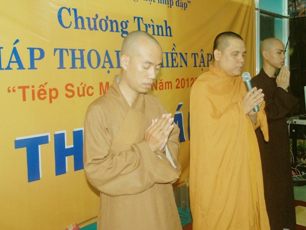 CLB Nhân Sinh tổ chức Thiền tập – Pháp thoại cho Thí sinh